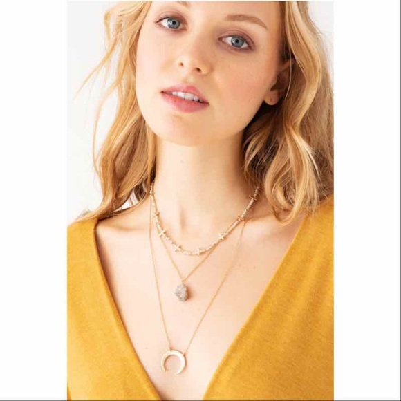 LAST ONE! Layered Necklace - Picture 4 of 4